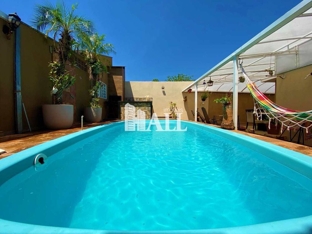 Casa, 3 quartos, 270 m² - Foto 1