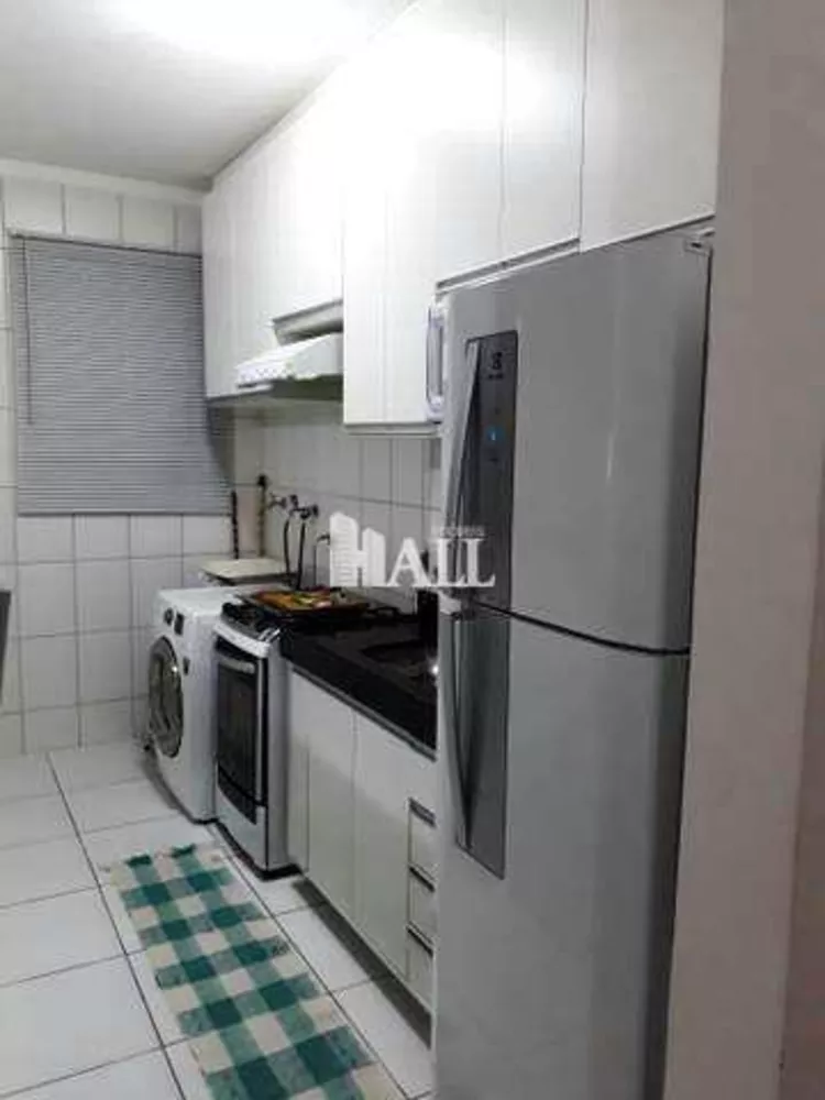 Apartamento à venda com 2 quartos, 47m² - Foto 2