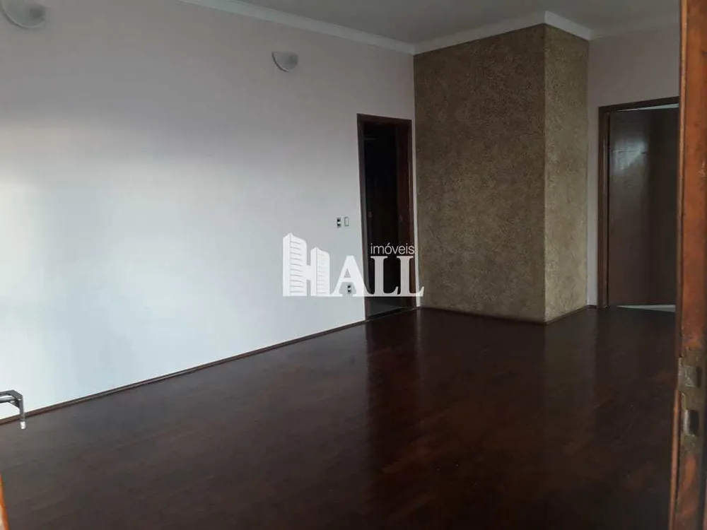 Casa, 3 quartos, 256 m² - Foto 1