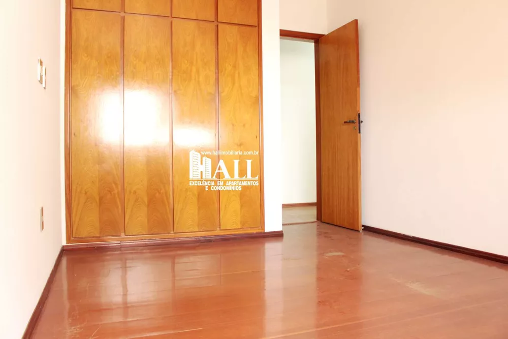 Apartamento à venda com 3 quartos, 155m² - Foto 3