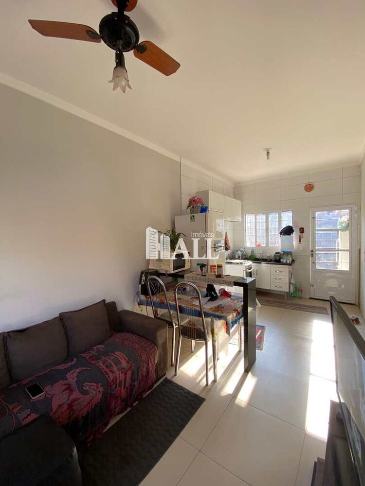 Casa, 2 quartos, 58 m² - Foto 1