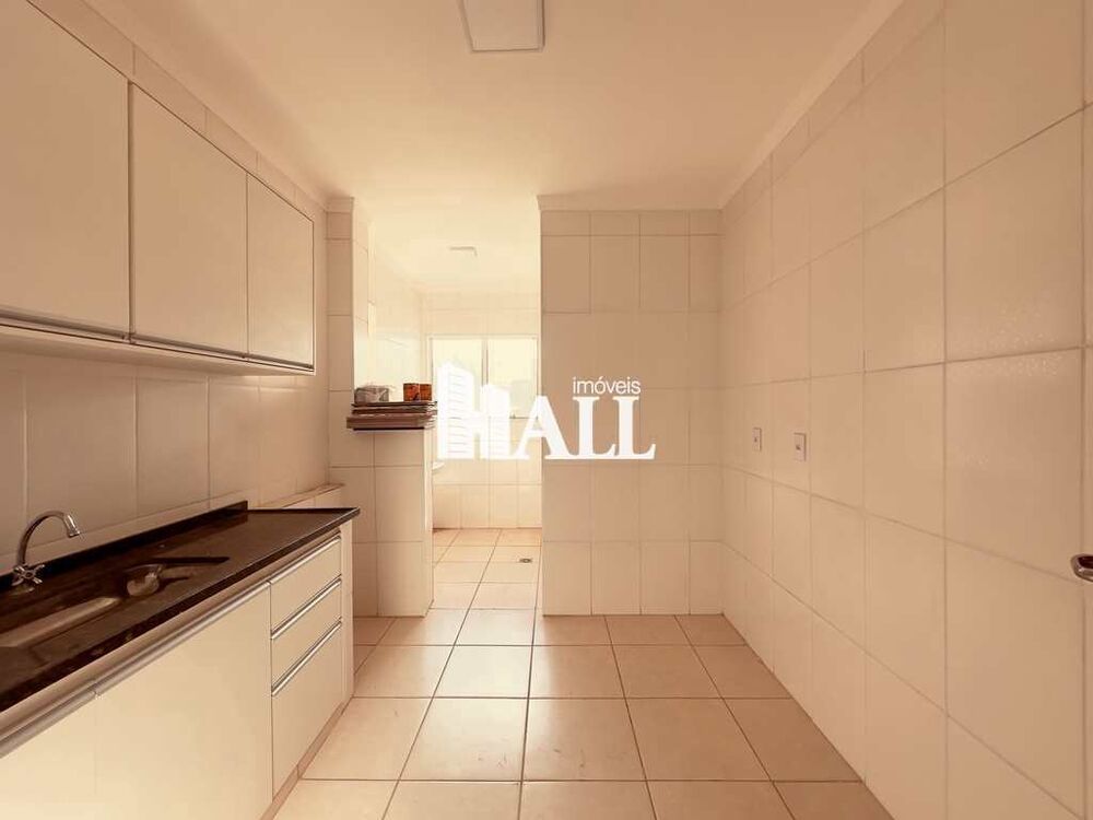 Apartamento à venda com 2 quartos, 60m² - Foto 1