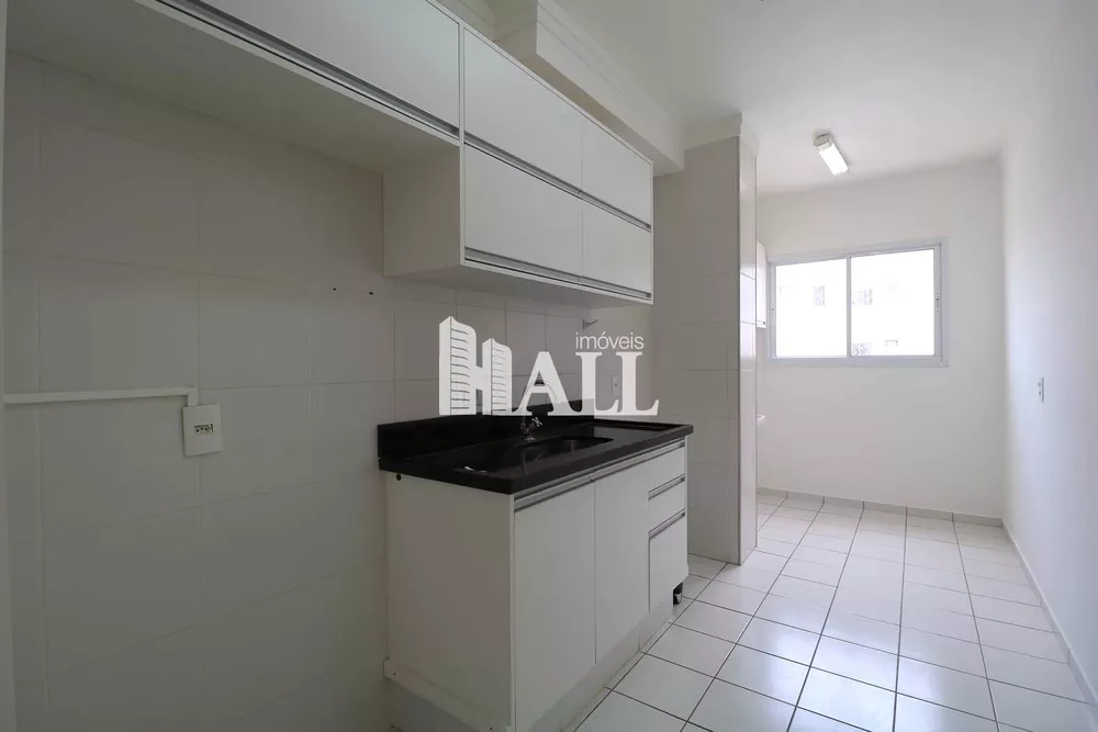 Apartamento à venda com 3 quartos, 90m² - Foto 2