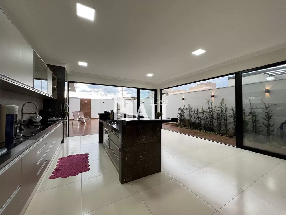 Casa de Condomínio à venda com 3 quartos, 205m² - Foto 8