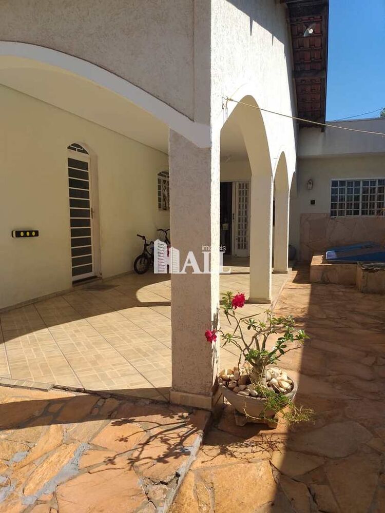 Casa à venda com 3 quartos, 138m² - Foto 5