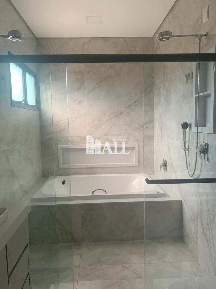 Casa de Condomínio à venda com 3 quartos, 206m² - Foto 2