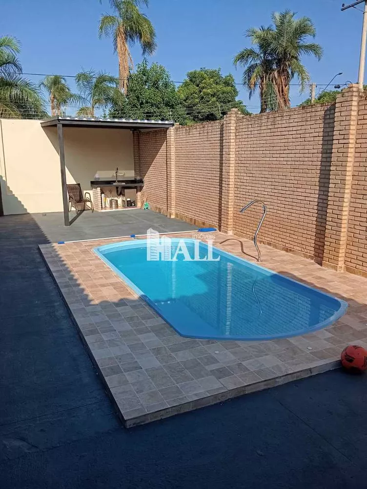 Chácara, 3 quartos, 500 m² - Foto 1