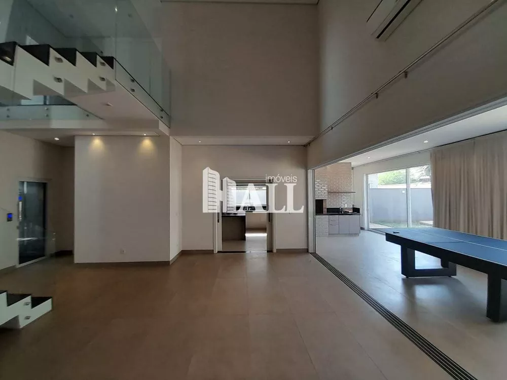 Sobrado à venda com 4 quartos, 318m² - Foto 3