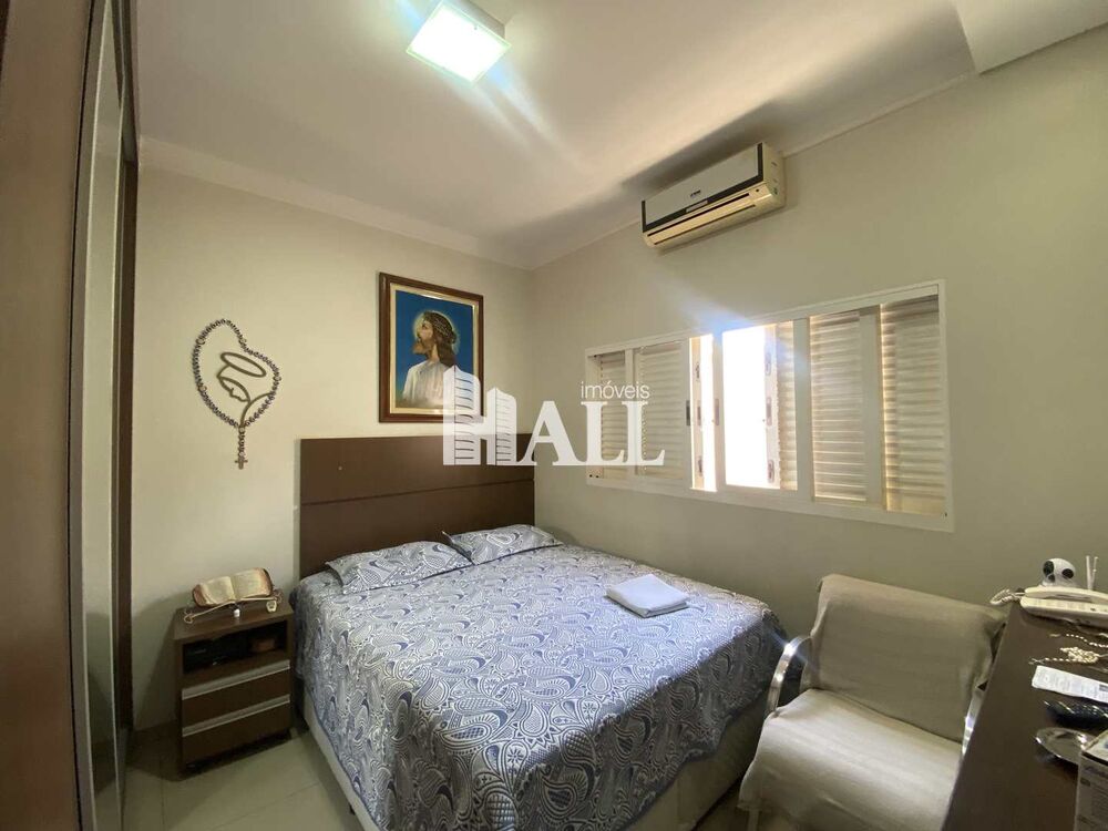 Casa, 3 quartos, 248 m² - Foto 4