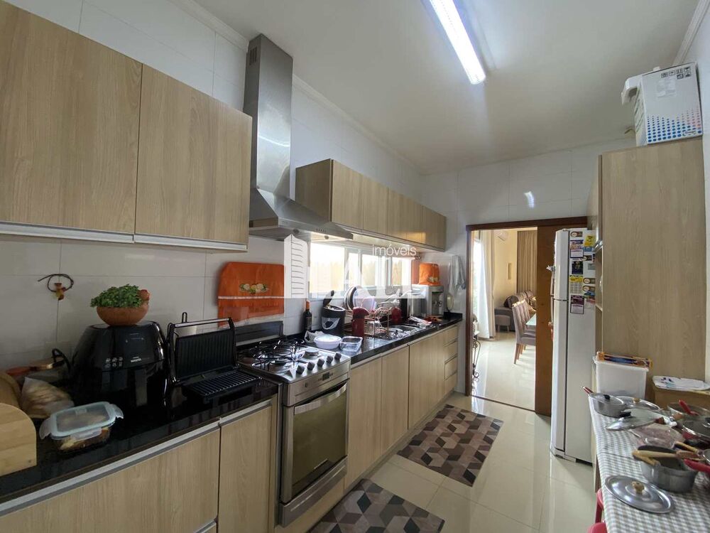 Casa, 3 quartos, 248 m² - Foto 5