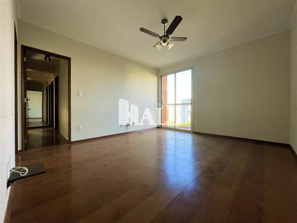 Apartamento à venda com 3 quartos, 80m² - Foto 1