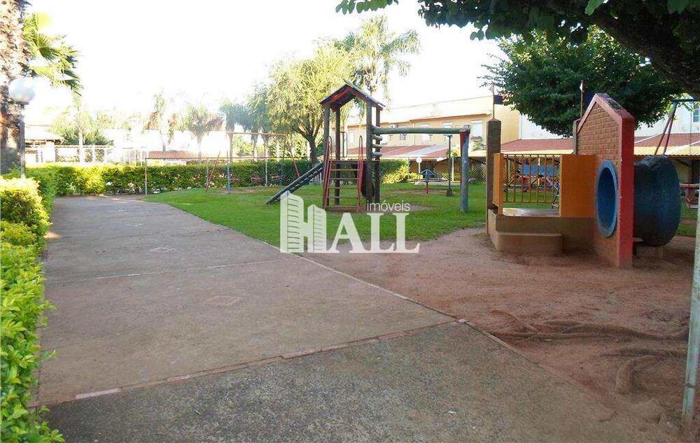 Casa de Condomínio à venda com 2 quartos, 100m² - Foto 4