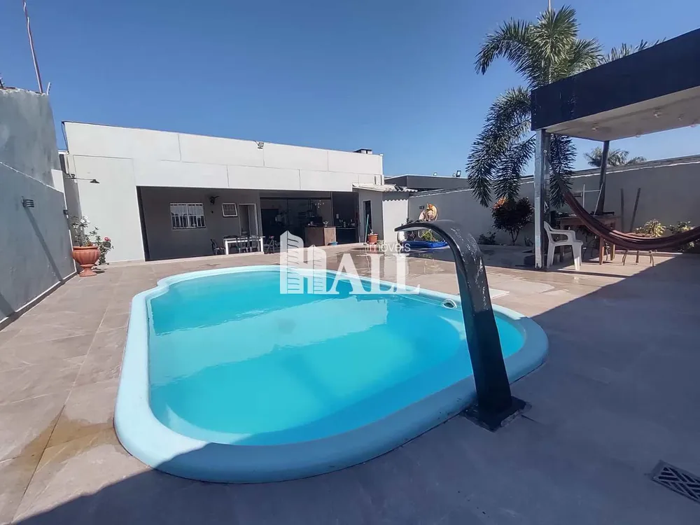 Casa, 3 quartos, 192 m² - Foto 1