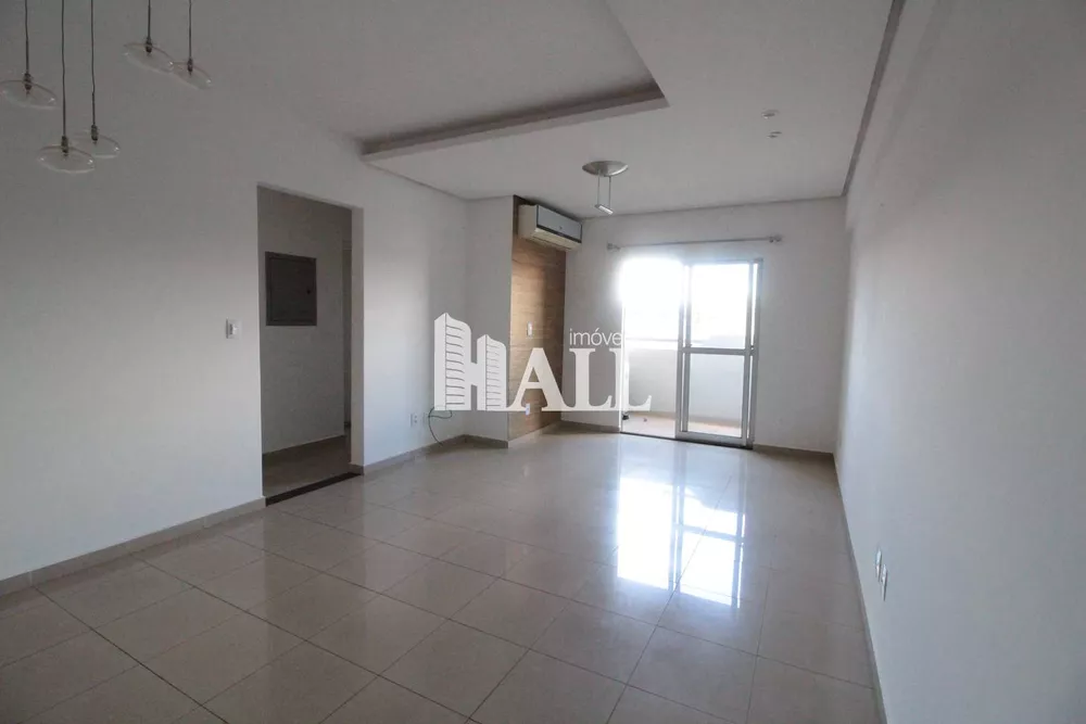 Apartamento à venda com 3 quartos, 127m² - Foto 1