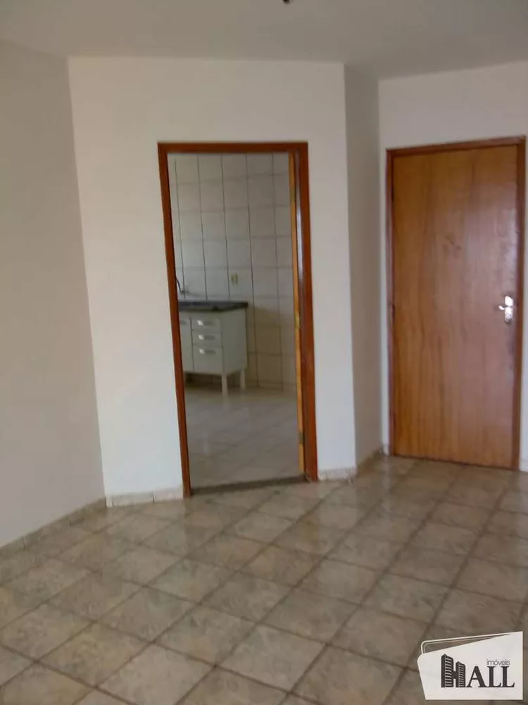 Apartamento à venda com 2 quartos, 110m² - Foto 3