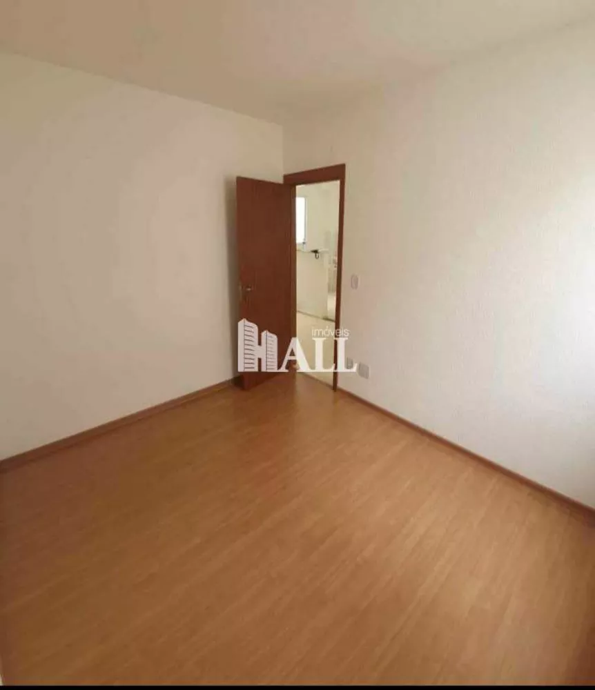 Apartamento à venda com 2 quartos, 45m² - Foto 2