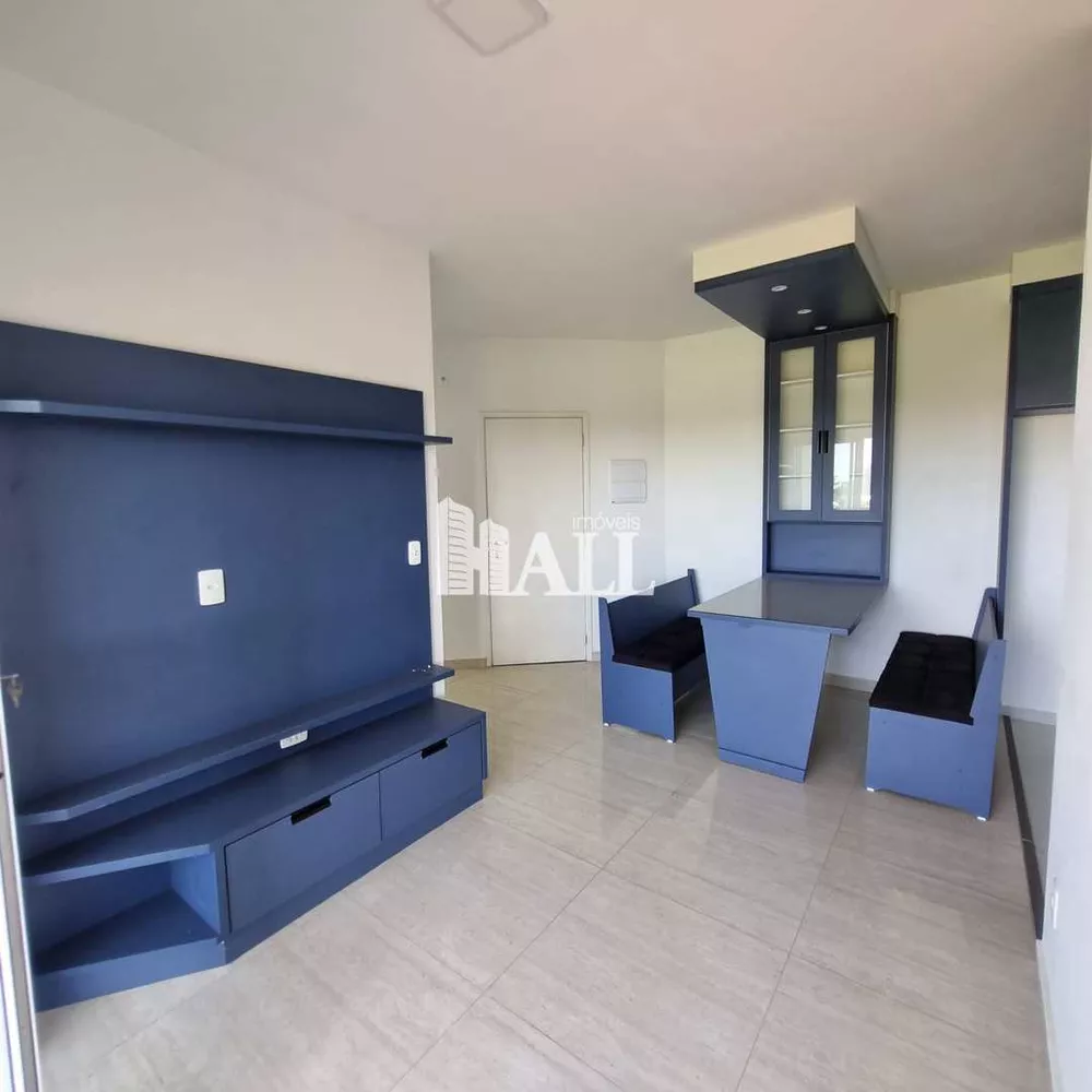 Apartamento à venda com 2 quartos, 65m² - Foto 2