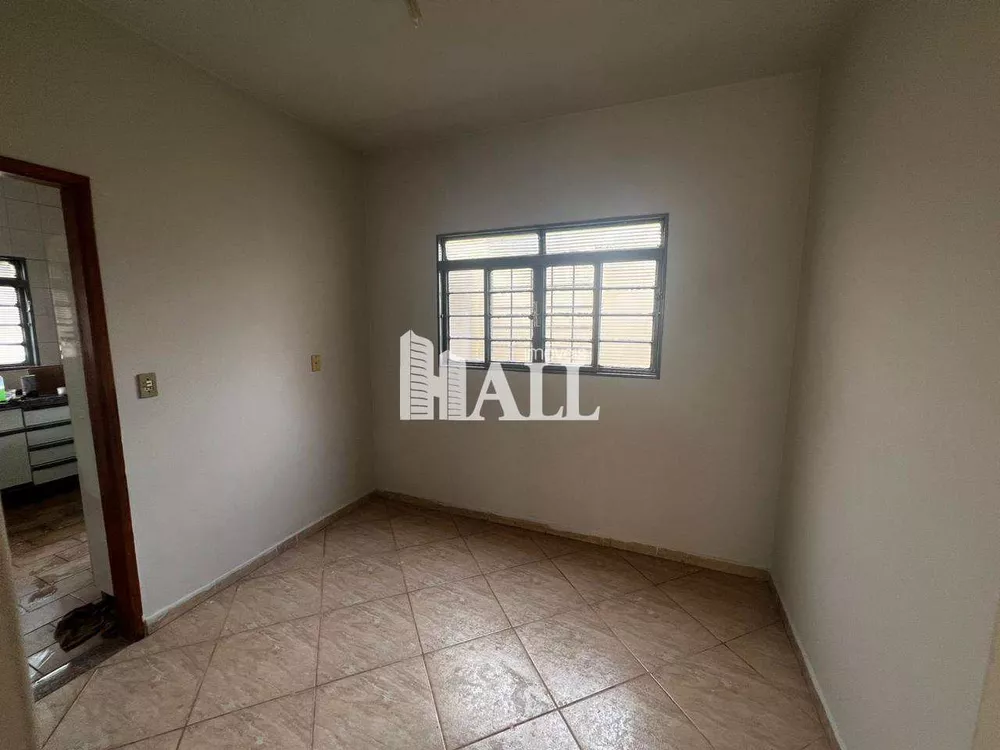 Casa à venda com 3 quartos, 250m² - Foto 3