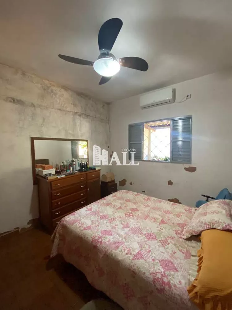 Casa à venda com 3 quartos, 200m² - Foto 4