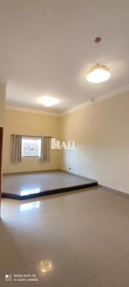 Casa à venda com 3 quartos, 145m² - Foto 2