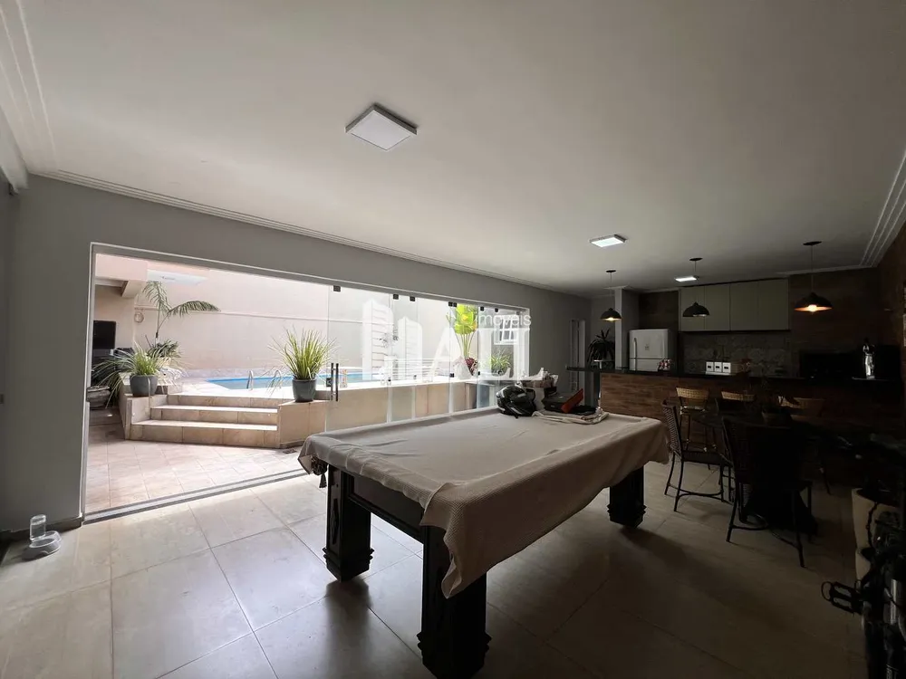 Casa, 3 quartos, 294 m² - Foto 2