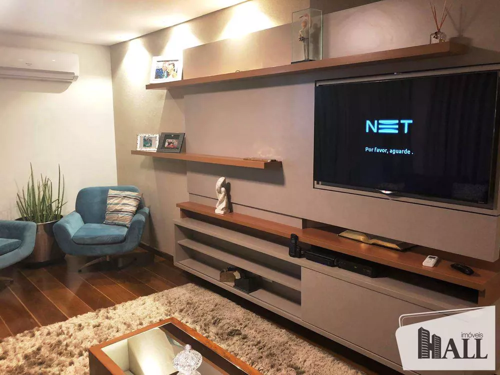 Apartamento à venda com 3 quartos, 134m² - Foto 3