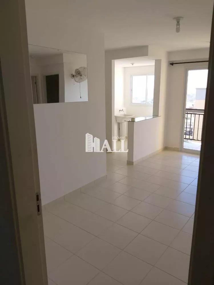 Apartamento à venda com 2 quartos, 52m² - Foto 2