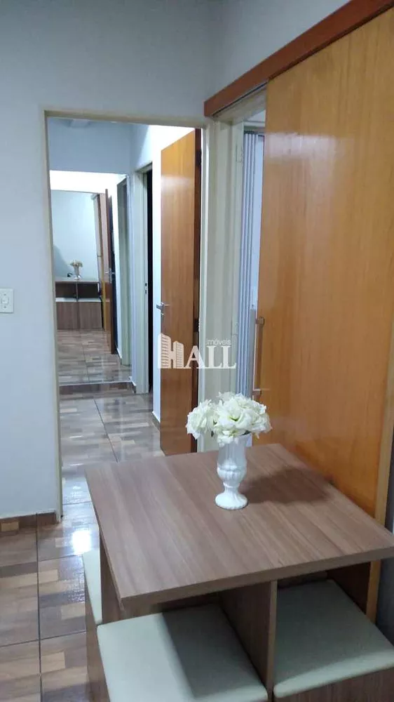 Apartamento à venda com 2 quartos, 70m² - Foto 4