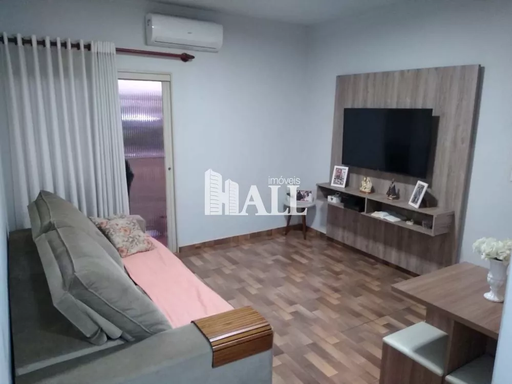 Apartamento à venda com 2 quartos, 70m² - Foto 1