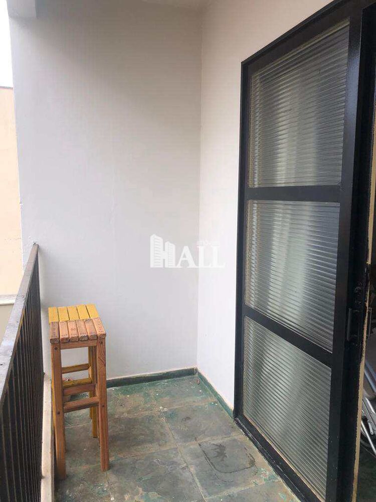 Apartamento à venda com 2 quartos, 84m² - Foto 2