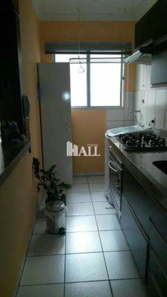 Apartamento à venda com 3 quartos, 66m² - Foto 3