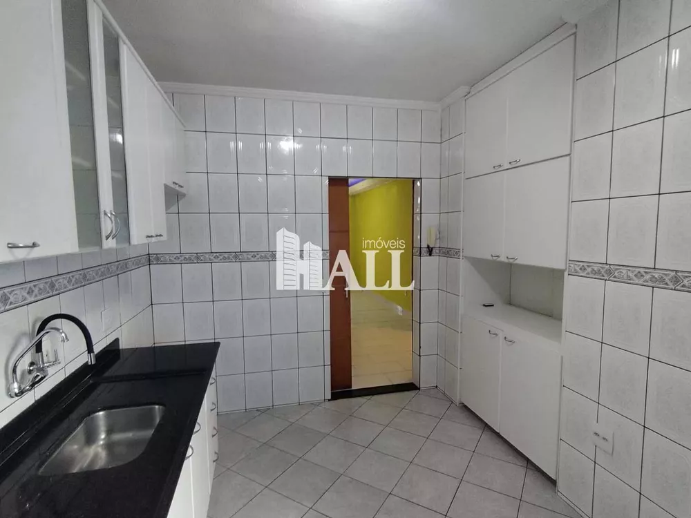 Casa à venda com 4 quartos, 187m² - Foto 4