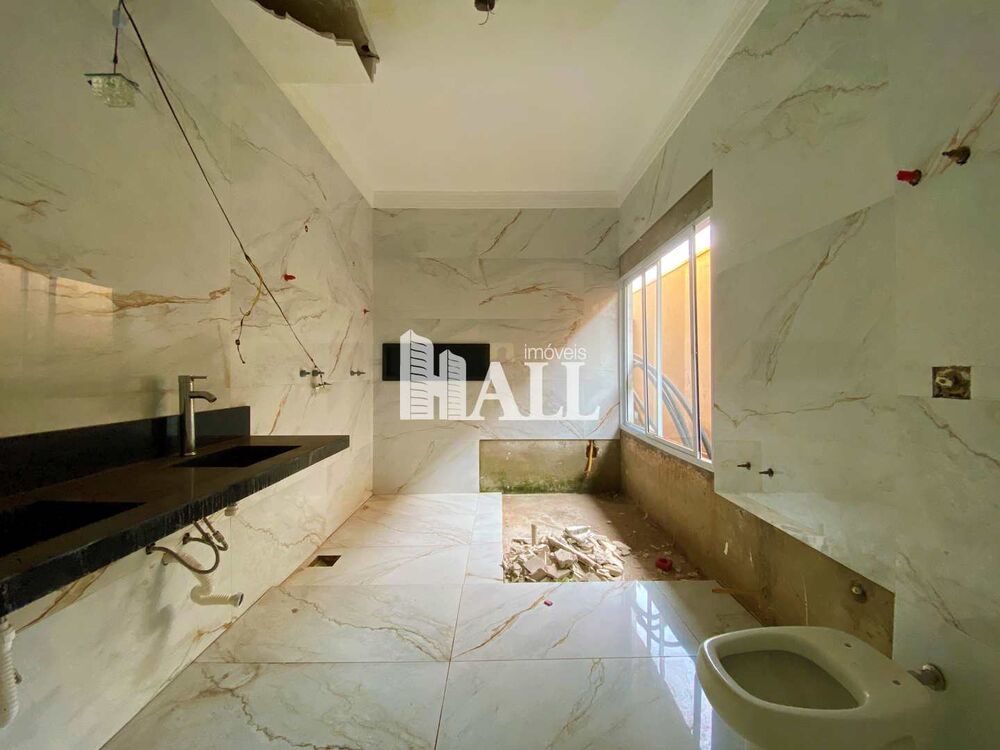 Casa de Condomínio à venda com 3 quartos, 260m² - Foto 4