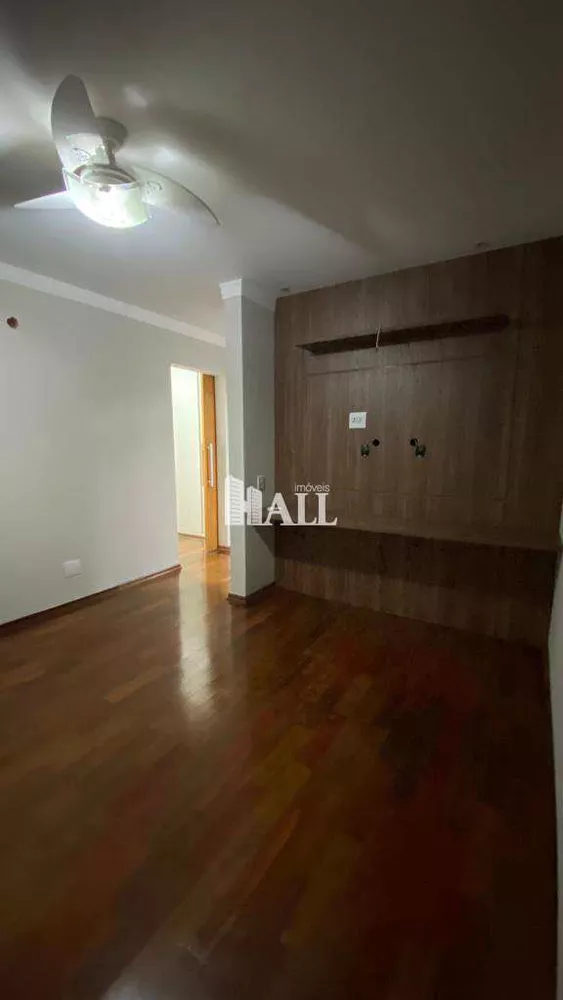 Apartamento à venda com 3 quartos, 113m² - Foto 3