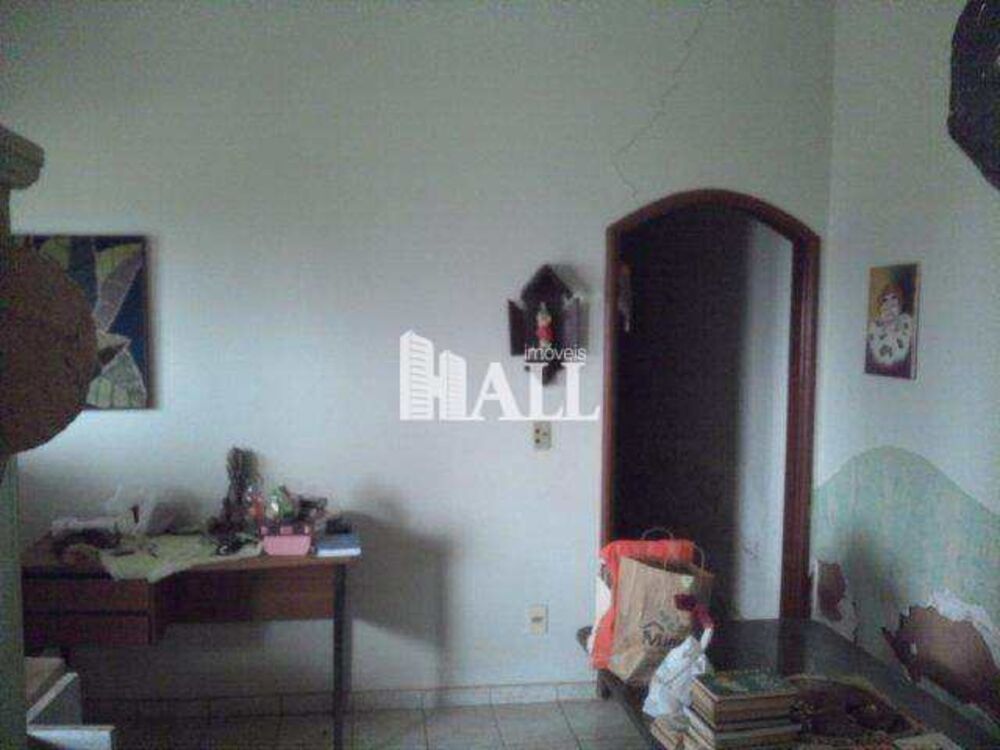 Casa à venda com 2 quartos, 92m² - Foto 4