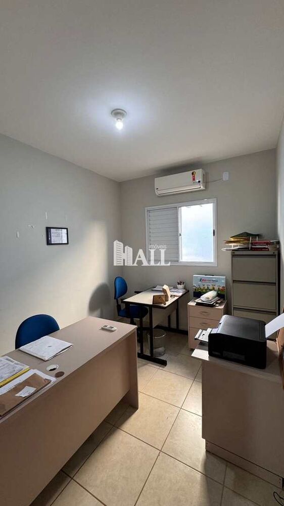 Casa à venda com 2 quartos, 100m² - Foto 3