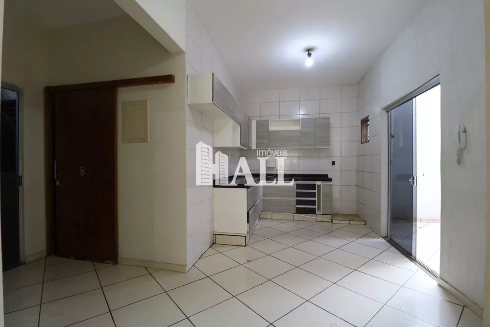 Casa à venda com 3 quartos, 360m² - Foto 4