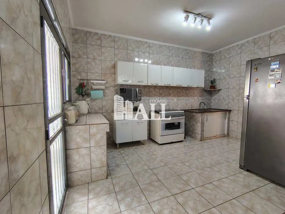 Casa, 3 quartos, 200 m² - Foto 2
