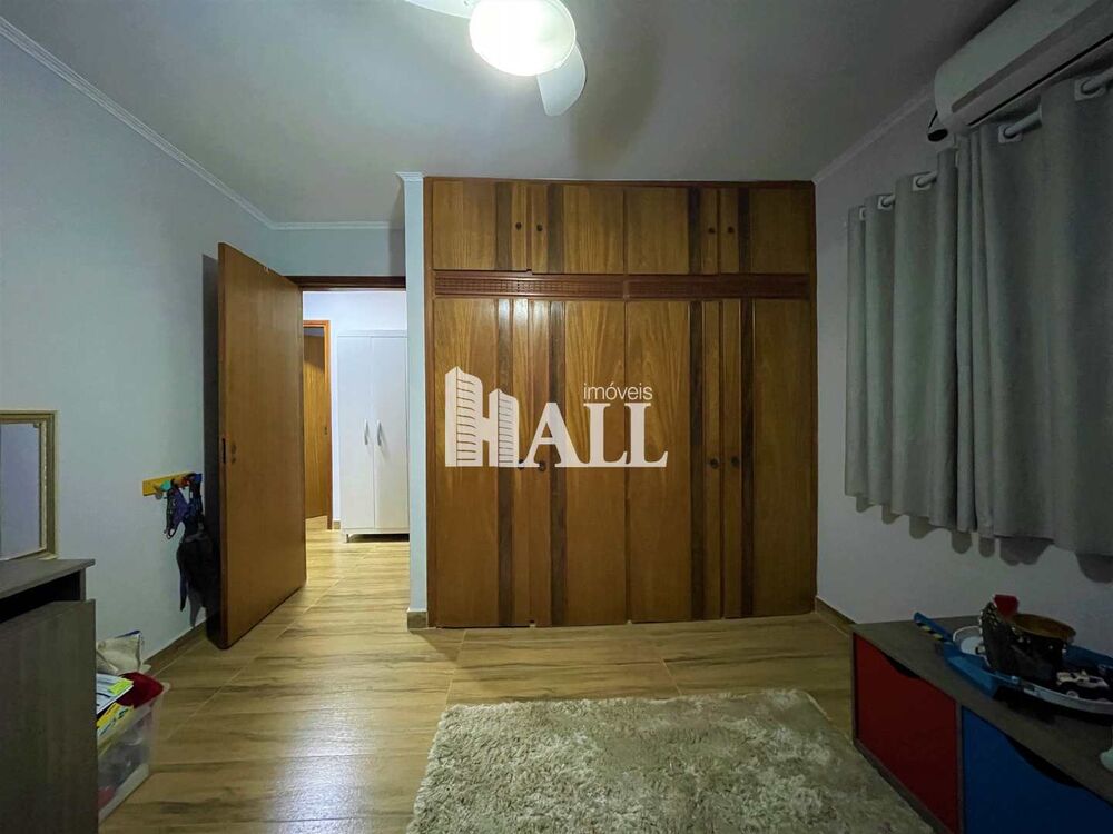 Apartamento, 3 quartos, 138 m² - Foto 1