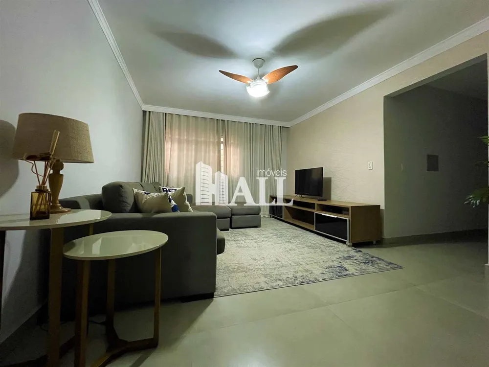 Apartamento, 3 quartos, 138 m² - Foto 2