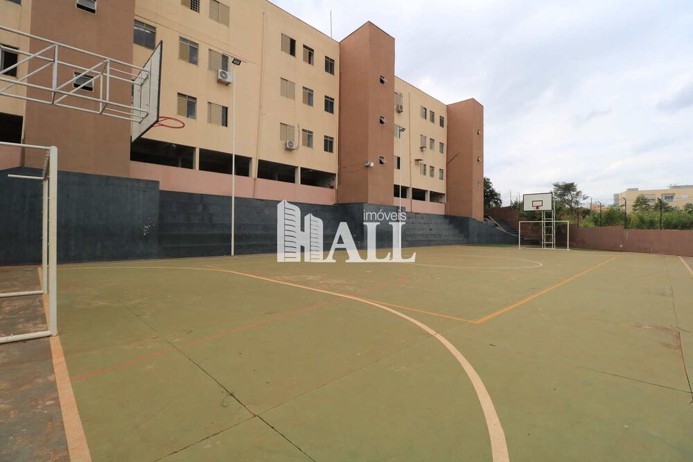 Apartamento à venda com 2 quartos, 70m² - Foto 3