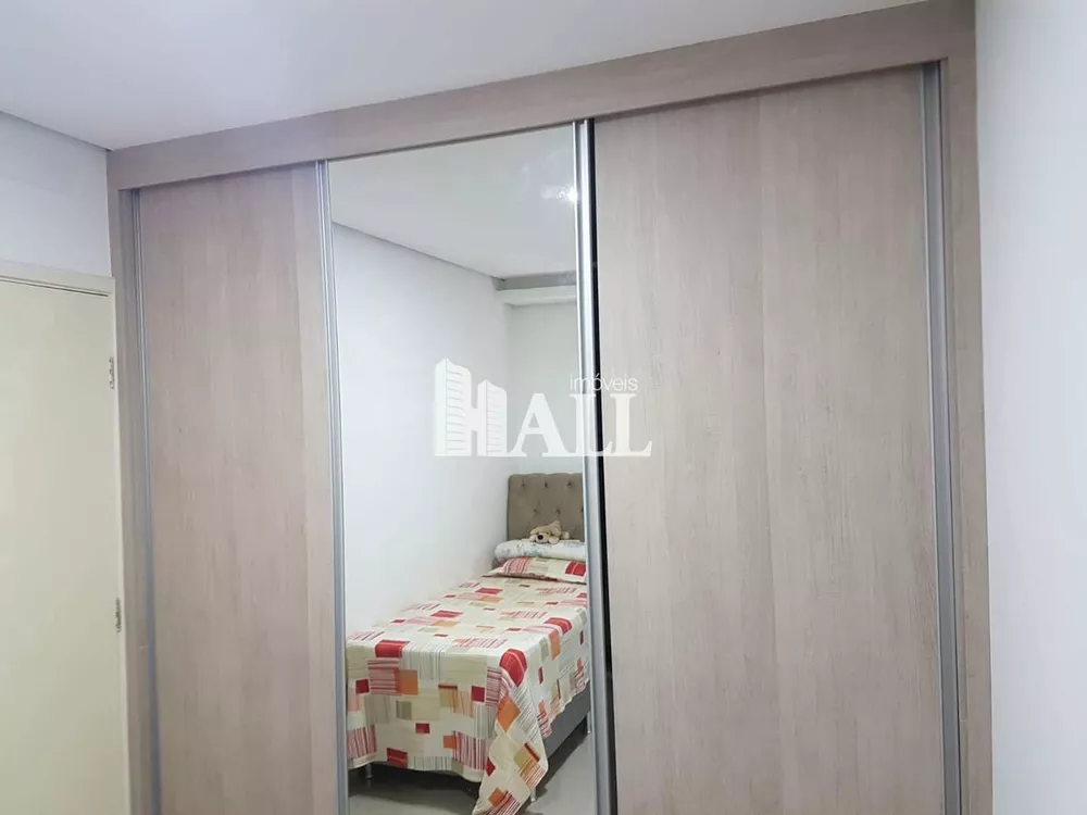 Apartamento à venda com 2 quartos, 62m² - Foto 4