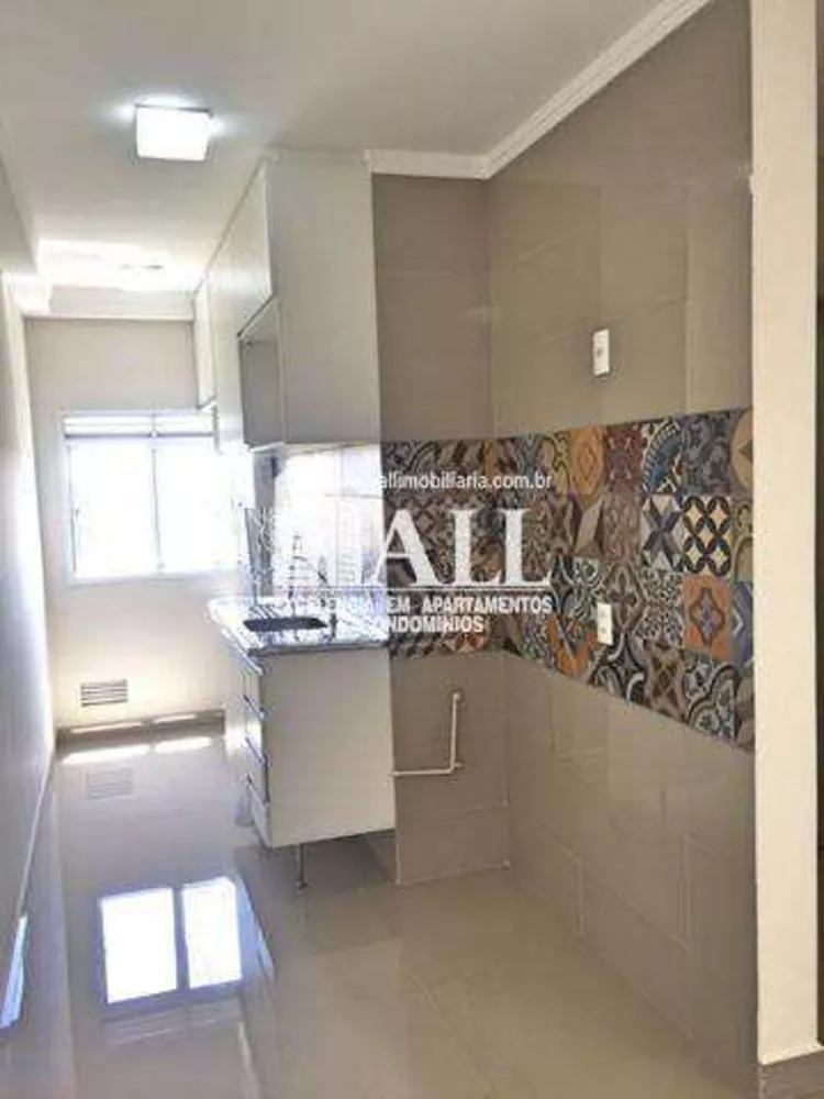 Apartamento à venda com 2 quartos, 50m² - Foto 2