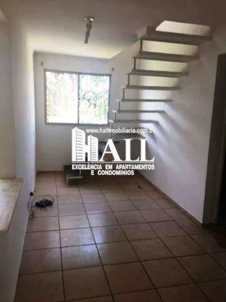 Apartamento à venda com 2 quartos, 100m² - Foto 1