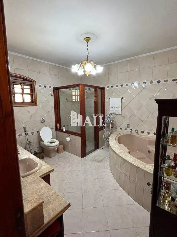 Casa à venda com 3 quartos, 370m² - Foto 8