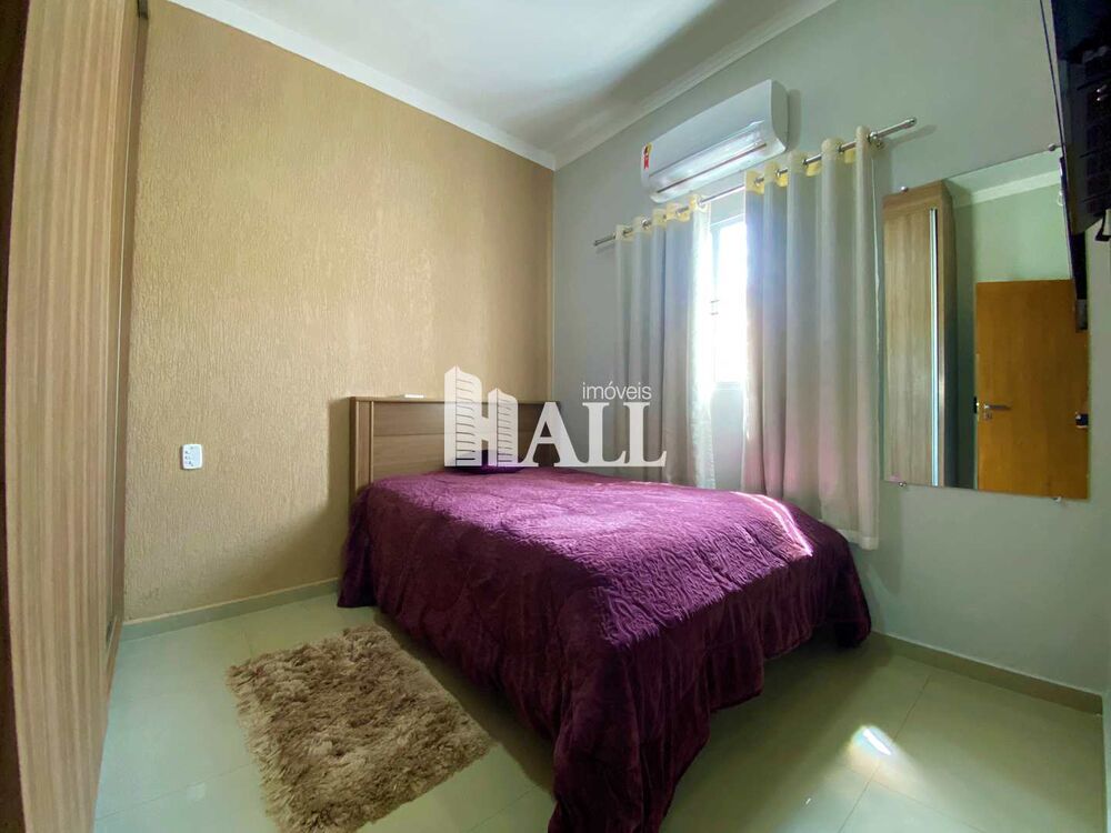 Casa à venda com 3 quartos, 170m² - Foto 4