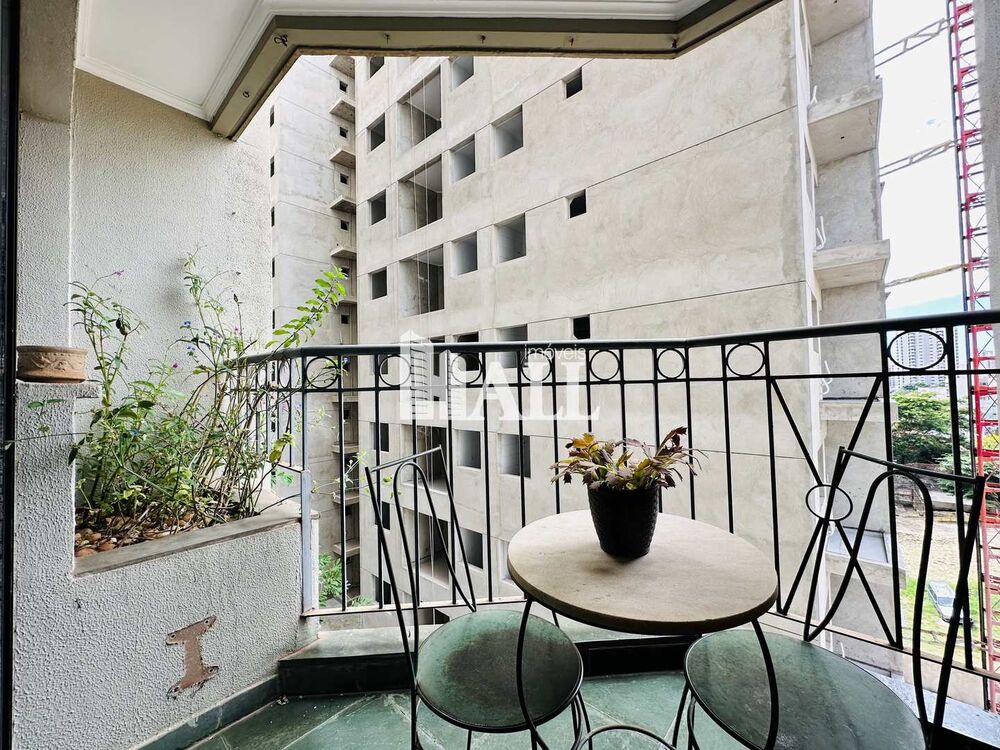 Apartamento à venda com 2 quartos, 77m² - Foto 4