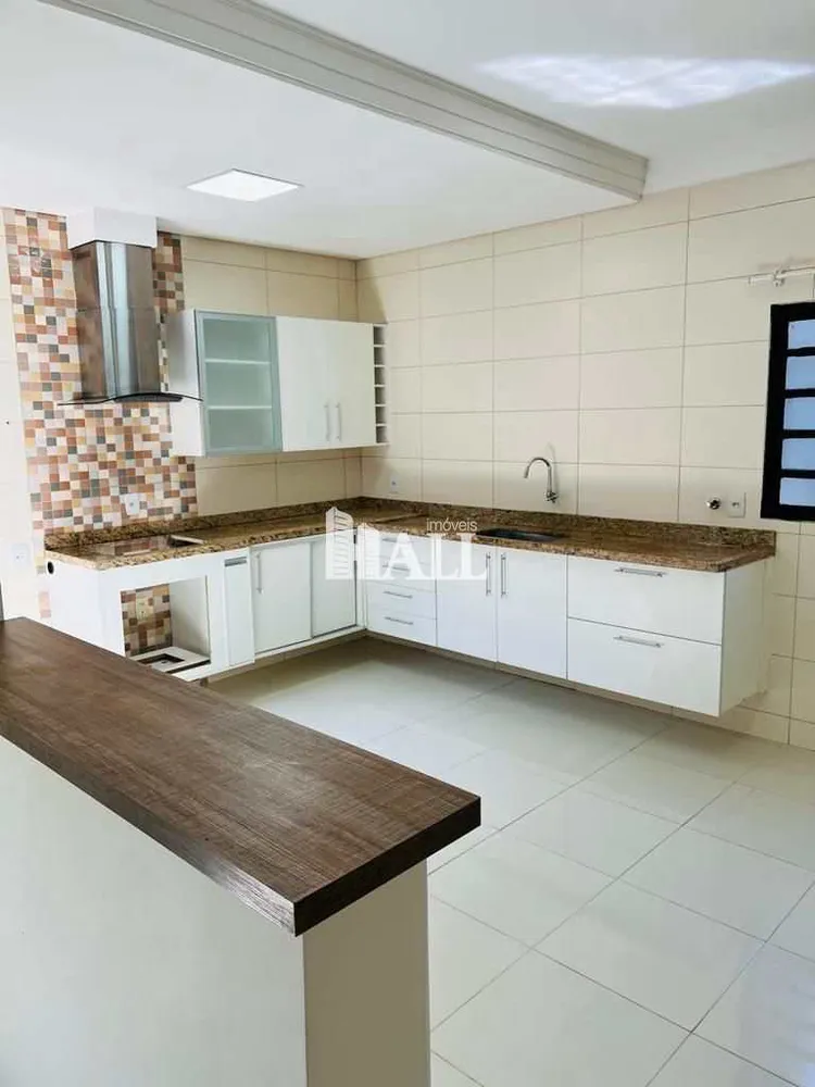 Casa, 3 quartos, 142 m² - Foto 3