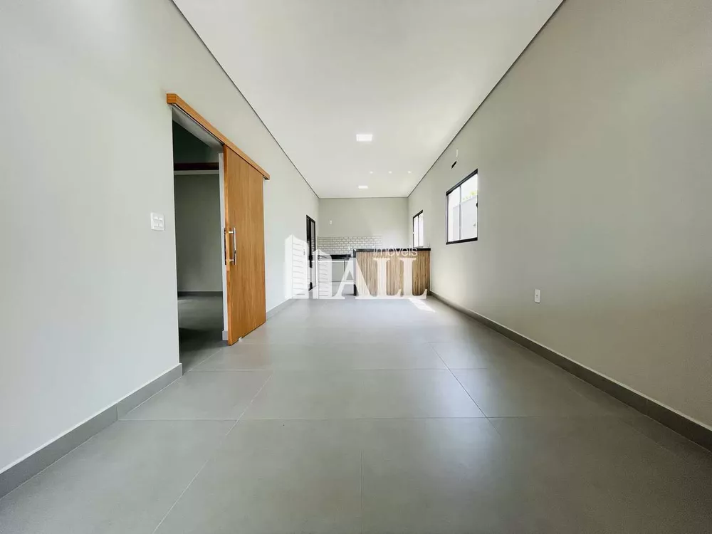 Casa à venda com 3 quartos, 120m² - Foto 3