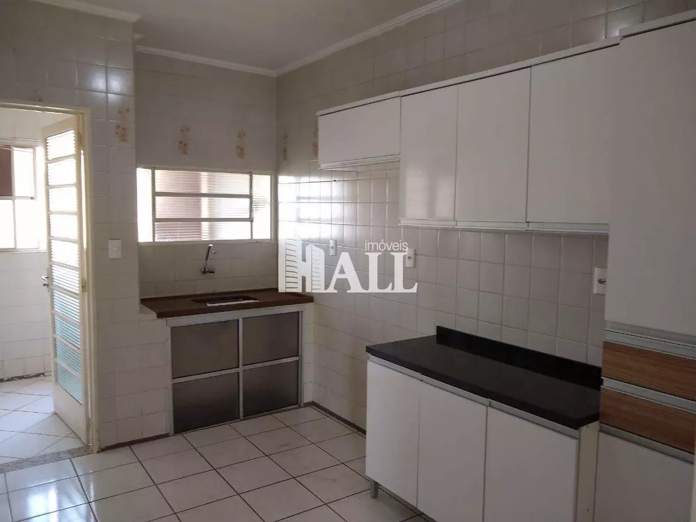 Apartamento à venda com 3 quartos, 90m² - Foto 1